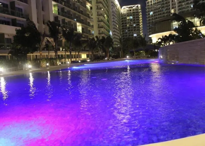 Azure Urban A17 Wavepool Near Airport Manila