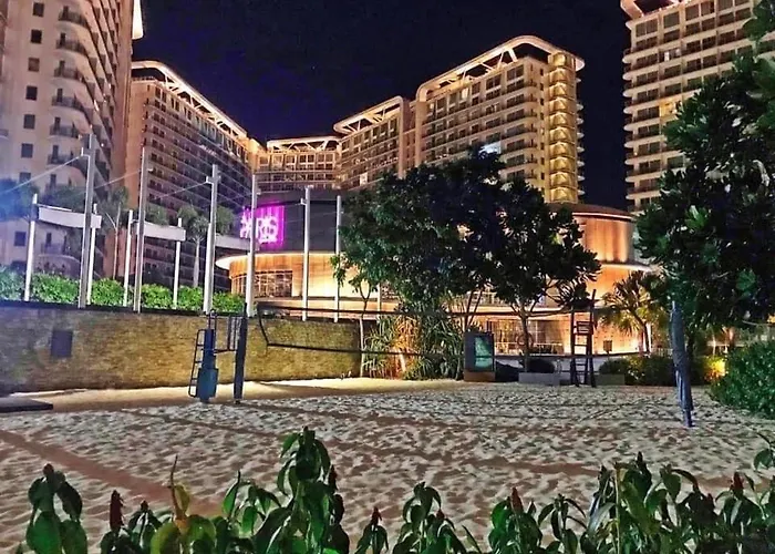 Azure Urban A17 Wavepool Near Airport Apartment Manila