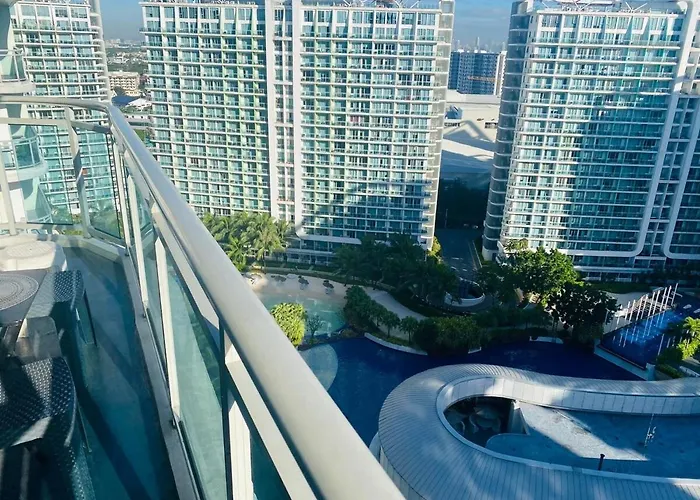 Azure Urban A17 Wavepool Near Airport * Manila